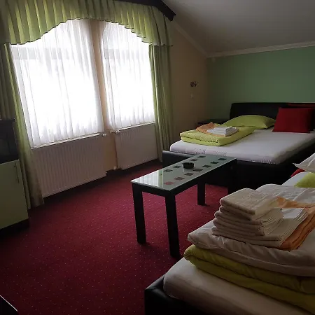 Aroma Motel Orasje
