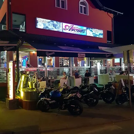 Aroma Motel 4*